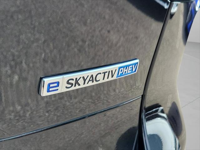 2024 Mazda X-90 Premium Plus
