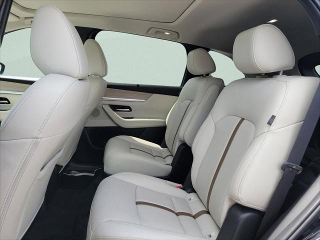 2024 Mazda X-90 Premium Plus
