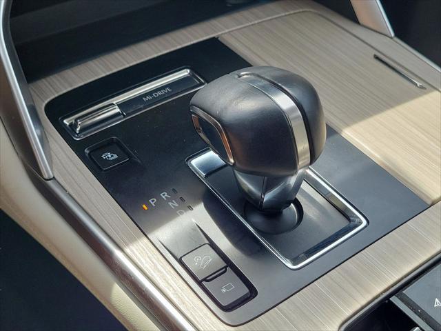 2024 Mazda X-90 Premium Plus