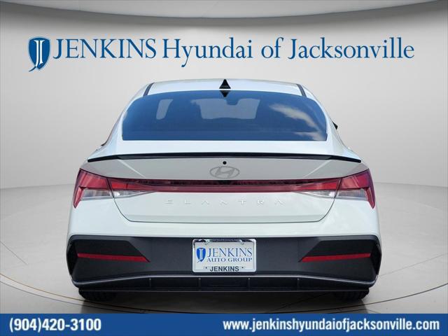 2026 Hyundai Elantra SEL Sport