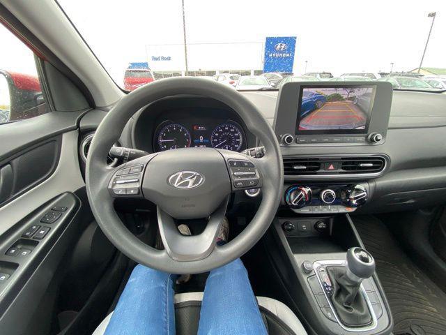 2022 Hyundai Kona SEL