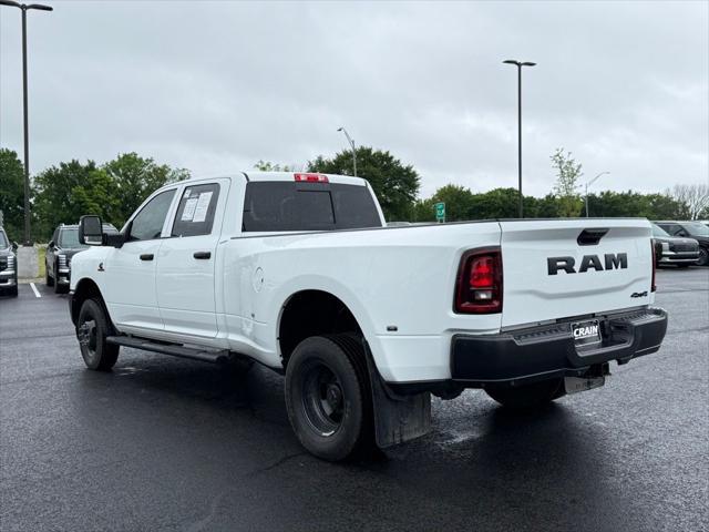 2025 Ram 3500 Tradesman Crew Cab 4x4 8' Box