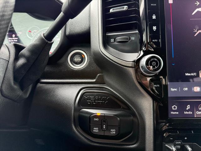 2025 Ram 3500 Tradesman Crew Cab 4x4 8' Box
