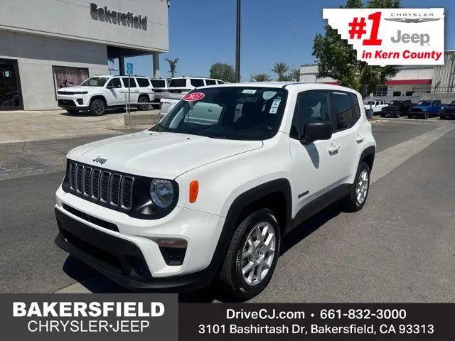 2023 Jeep Renegade Latitude 4x4 for sale in Bakersfield, CA