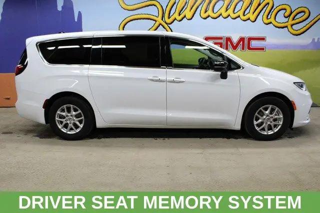 2024 Chrysler Pacifica Touring L for sale in St Johns, MI