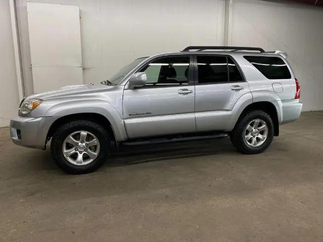 2008 Toyota 4Runner Sport V8 for sale in La Crosse, WI