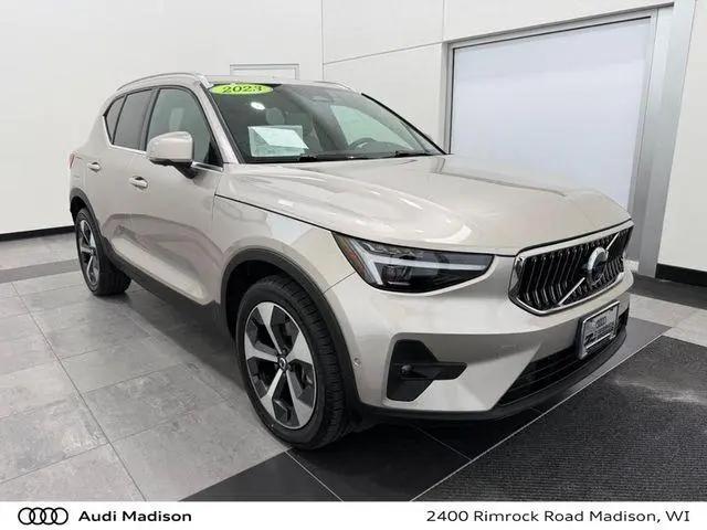 2023 Volvo XC40 B5 Ultimate Bright Theme for sale in Madison, WI