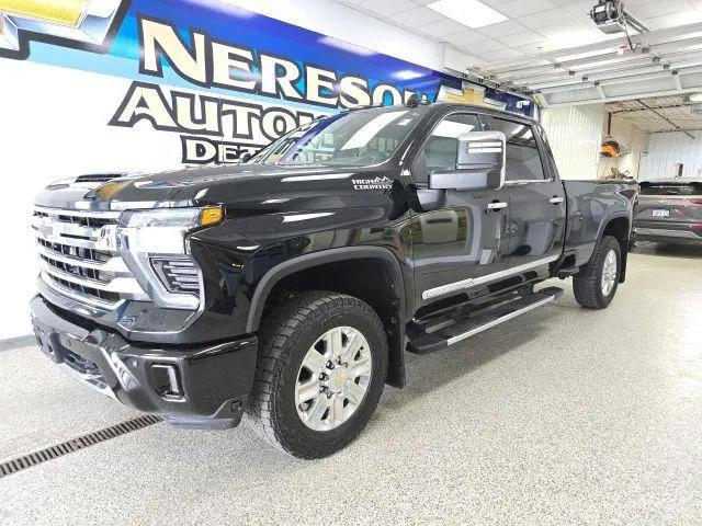 2025 Chevrolet Silverado 3500HD 4WD Crew Cab Long Bed High Country for sale in Detroit Lakes, MN