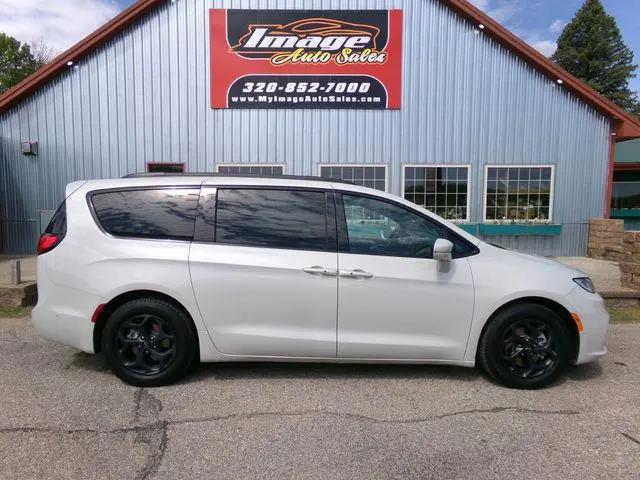 2021 Chrysler Pacifica Hybrid Touring L for sale in Alexandria, MN