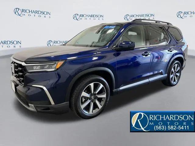 2023 Honda Pilot AWD Elite for sale in Dubuque, IA