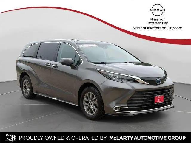 2024 Toyota Sienna XLE for sale in Jefferson City, MO