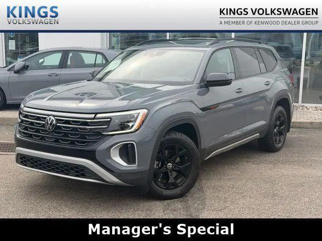 2024 Volkswagen Atlas 2.0T Peak Edition SEL for sale in Cincinnati, OH