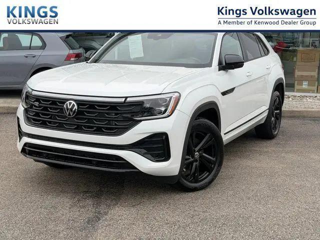 2025 Volkswagen Atlas Cross Sport 2.0T SEL R-Line Black for sale near Cincinnati, OH