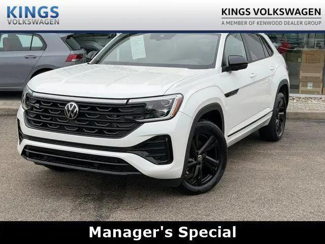 2025 Volkswagen Atlas Cross Sport 2.0T SEL R-Line Black for sale in Cincinnati, OH