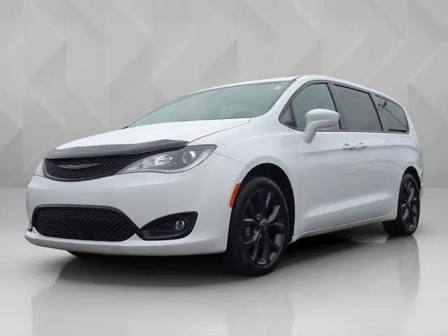 2019 Chrysler Pacifica Touring Plus for sale near Cincinnati, OH