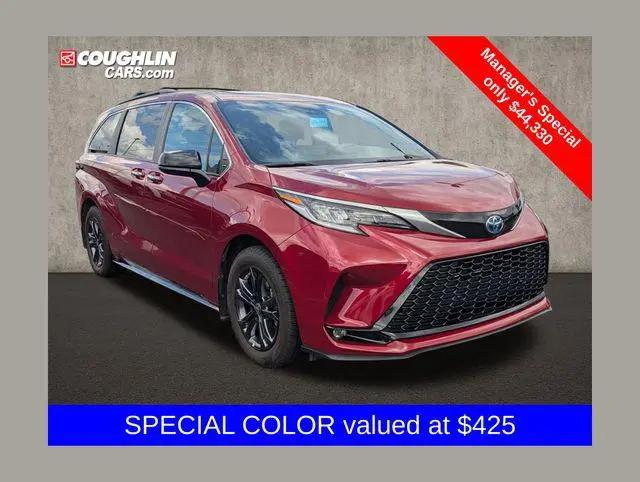 2024 Toyota Sienna XSE for sale in Heath, OH
