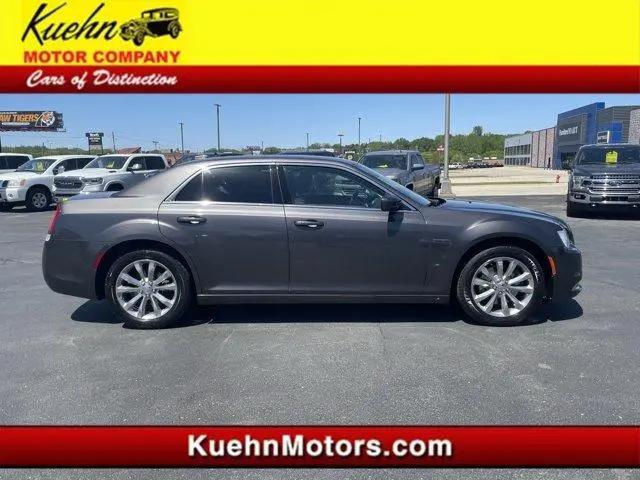 2018 Chrysler 300 Touring AWD for sale in Austin, MN