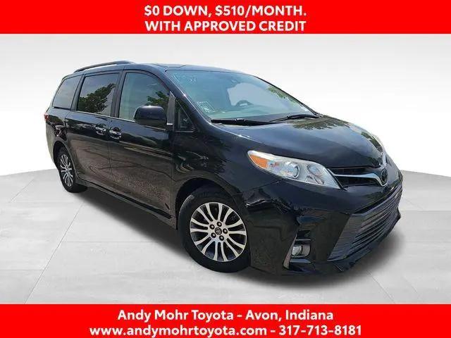 2018 Toyota Sienna XLE 8 Passenger for sale in Avon, IN