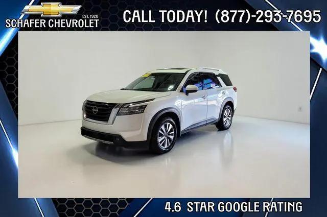 2023 Nissan Pathfinder SL 4WD for sale in Pinconning, MI