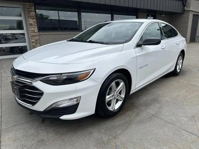 2023 Chevrolet Malibu FWD 1FL for sale in Somerset, WI