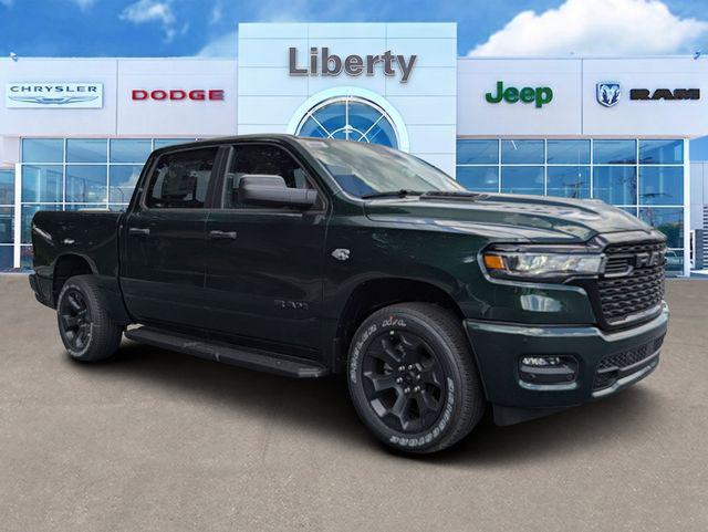 2026 RAM 1500 RAM 1500 EXPRESS CREW CAB 4X4 57 BOX