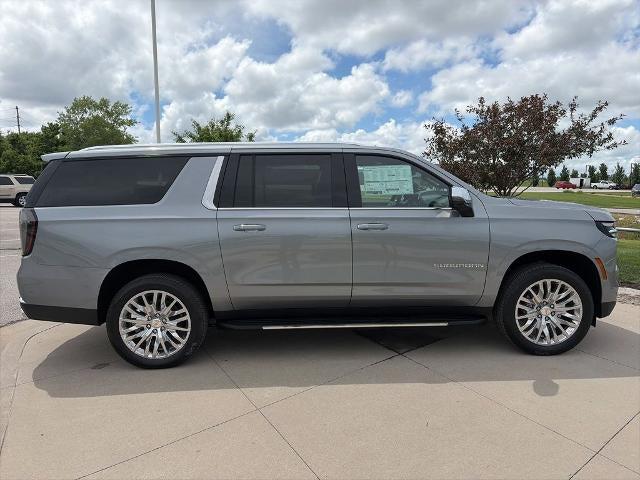 2026 Chevrolet Suburban Premier, 4WD
