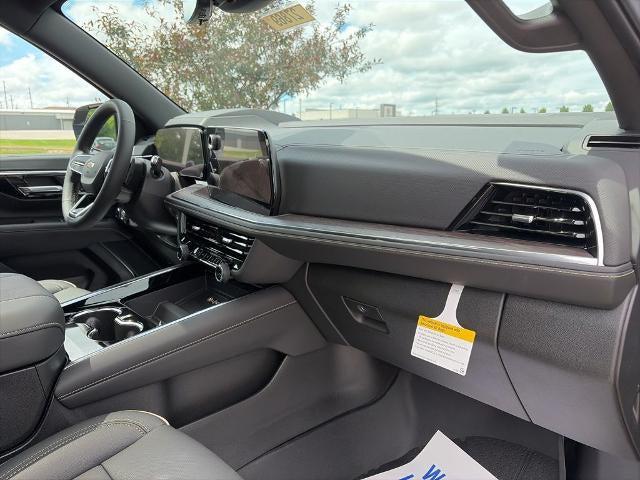 2026 Chevrolet Suburban Premier, 4WD