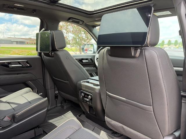 2026 Chevrolet Suburban Premier, 4WD