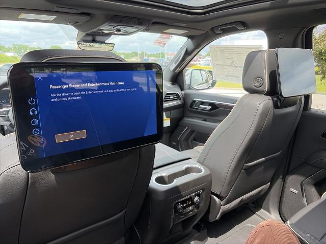 2026 Chevrolet Suburban Premier, 4WD