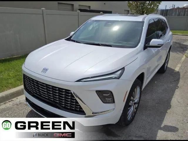 2025 Buick Enclave Avenir FWD for sale in Davenport, IA