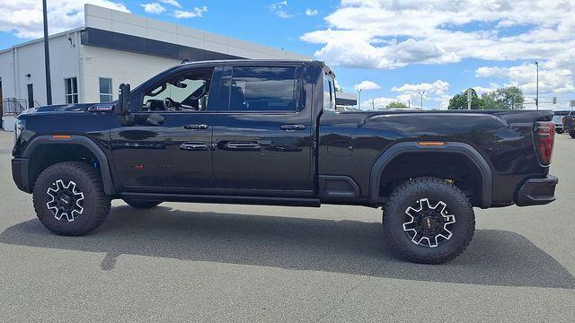 2026 GMC Sierra 2500HD Crew Cab, Standard Bed, AT4X, 4WD