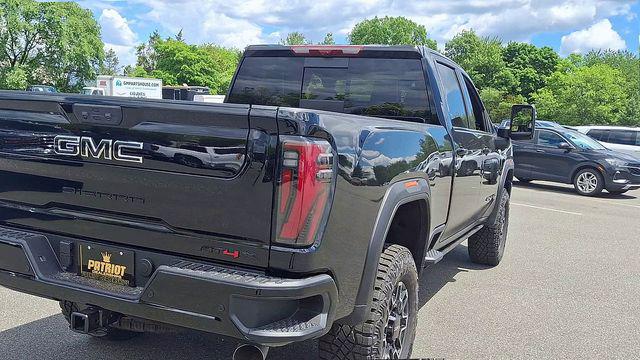 2026 GMC Sierra 2500HD Crew Cab, Standard Bed, AT4X, 4WD