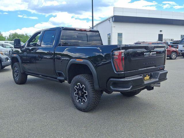2026 GMC Sierra 2500HD Crew Cab, Standard Bed, AT4X, 4WD