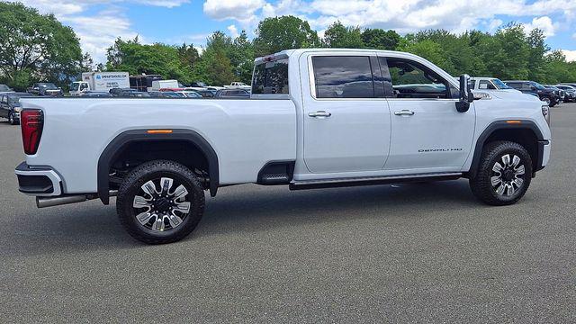 2026 GMC Sierra 2500HD Crew Cab, Long Bed, Denali, 4WD