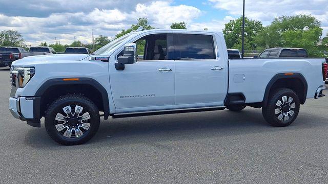 2026 GMC Sierra 2500HD Crew Cab, Long Bed, Denali, 4WD