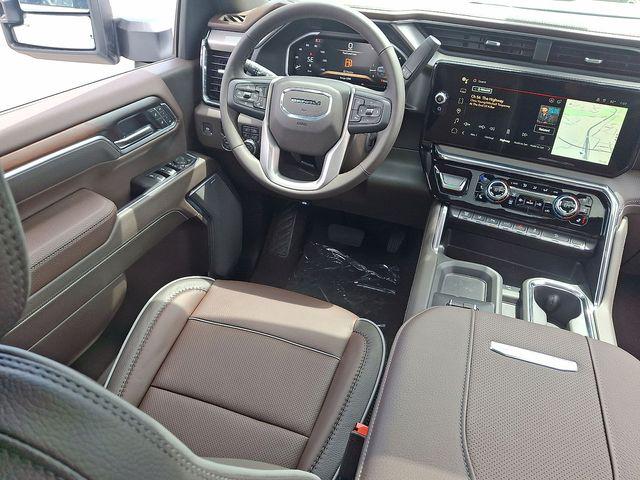 2026 GMC Sierra 2500HD Crew Cab, Long Bed, Denali, 4WD
