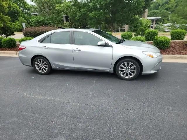 2017 Toyota Camry XLE