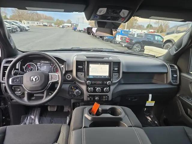 2026 Ram 1500 Warlock Crew Cab 4x4 5'7" Box