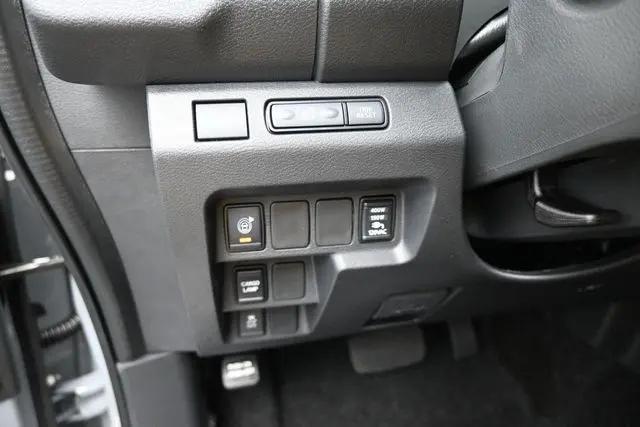 2026 Nissan Frontier Crew Cab SV 4x2