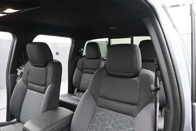 2026 Nissan Frontier Crew Cab SV 4x2