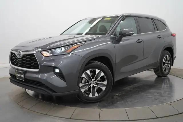 2022 Toyota Highlander XLE for sale in Gorham, NH