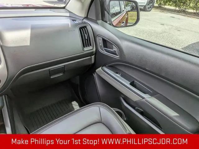 2020 GMC Canyon 2WD Crew Cab Short Box Denali