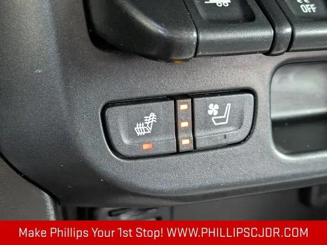 2020 GMC Canyon 2WD Crew Cab Short Box Denali
