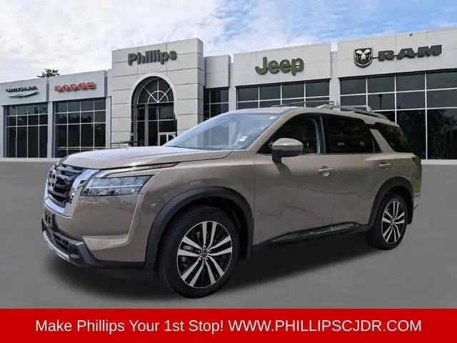 2024 Nissan Pathfinder Platinum FWD