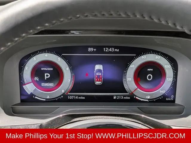 2024 Nissan Pathfinder Platinum FWD