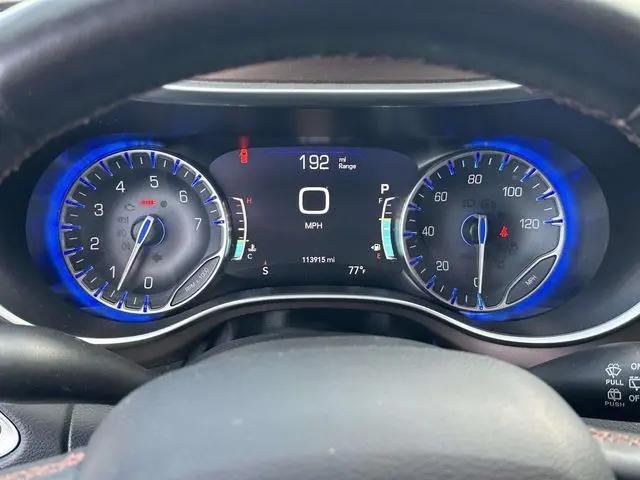 2017 Chrysler Pacifica Touring-L Plus