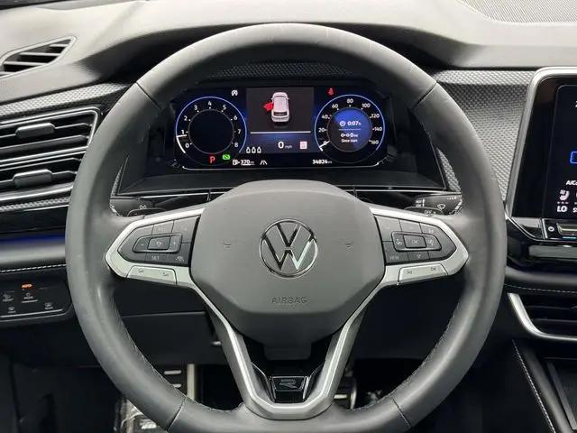 2024 Volkswagen Atlas Cross Sport 2.0T SEL Premium R-Line