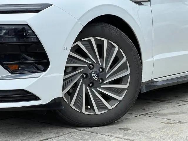 2024 Hyundai Sonata Hybrid Limited