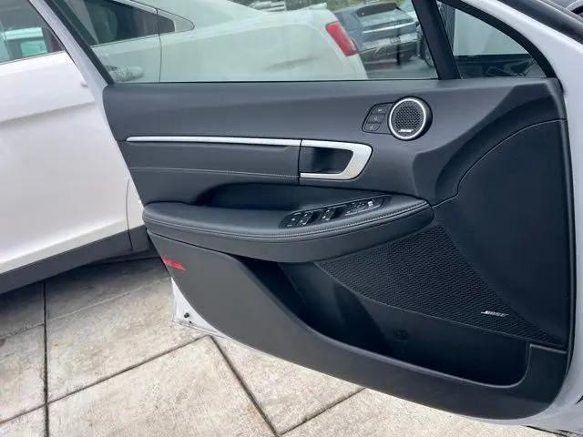 2024 Hyundai Sonata Hybrid Limited