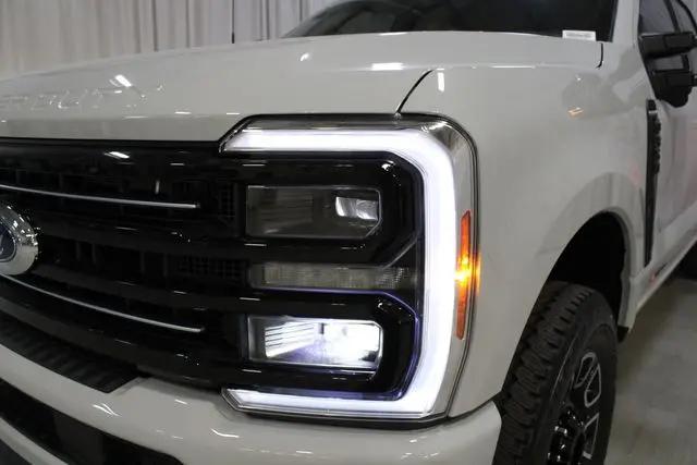 2026 Ford F-350 Platinum
